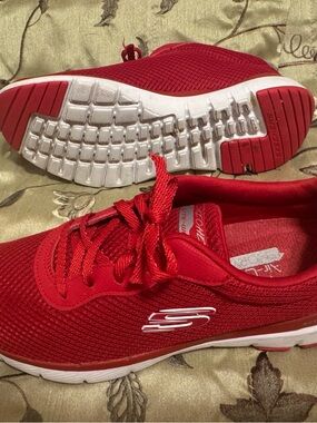 Skechers Red Mesh Athletic Lightweight Sneakers